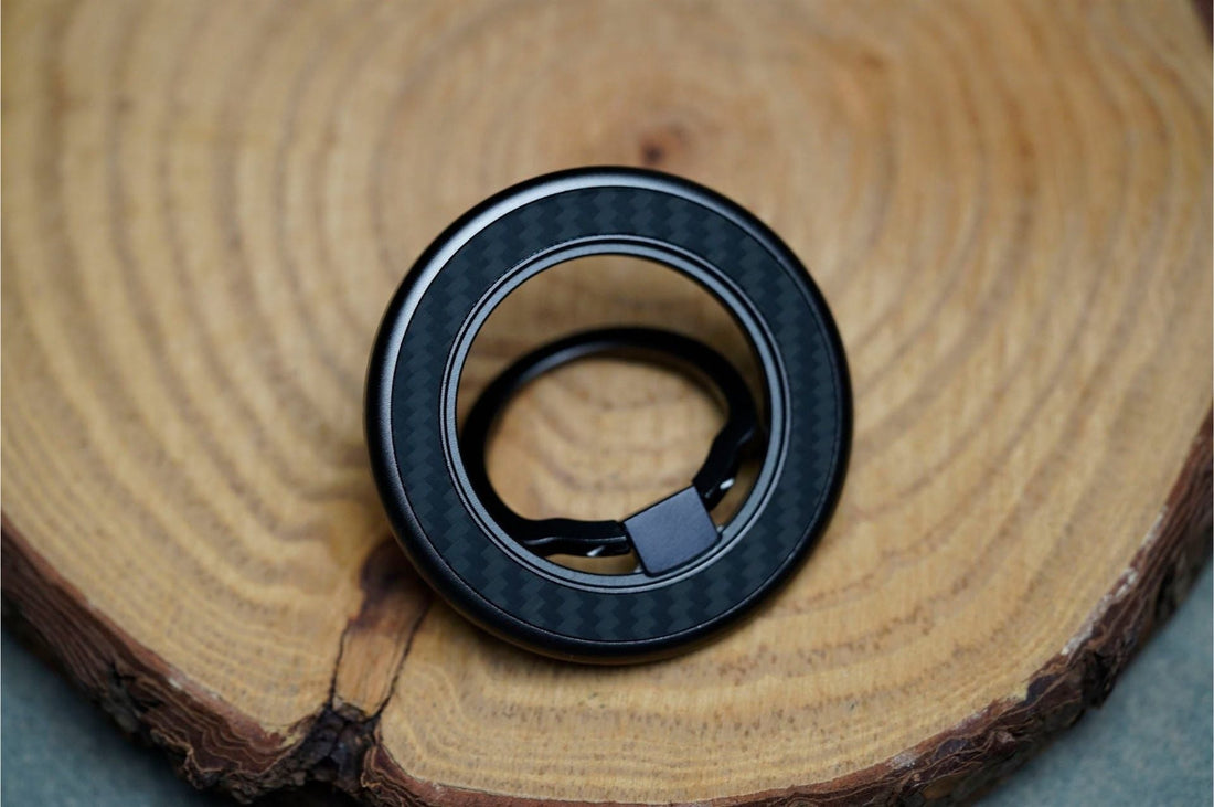360 Degree Rotatable Carbon Fiber Magnetic Ring Holder