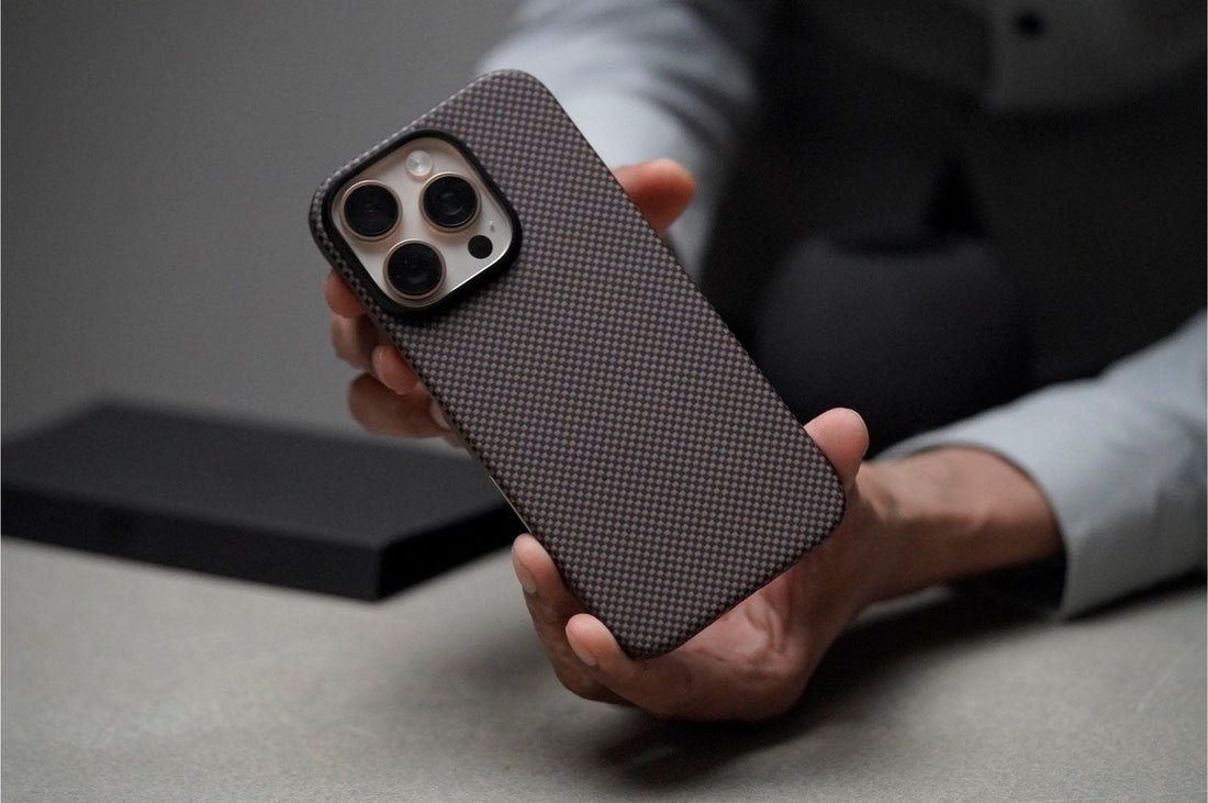 Magsafe Polar Desert Real Aramid Carbon Fiber Case